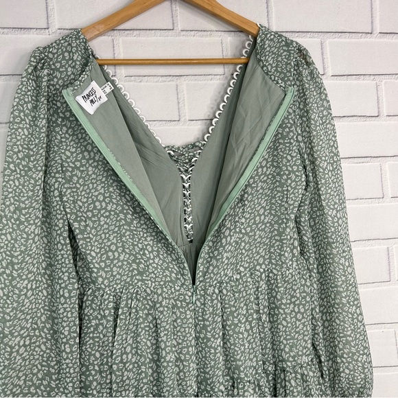 Princess Polly Long Sleeve Deep V Mini Dress size 8 - Picture 9 of 9